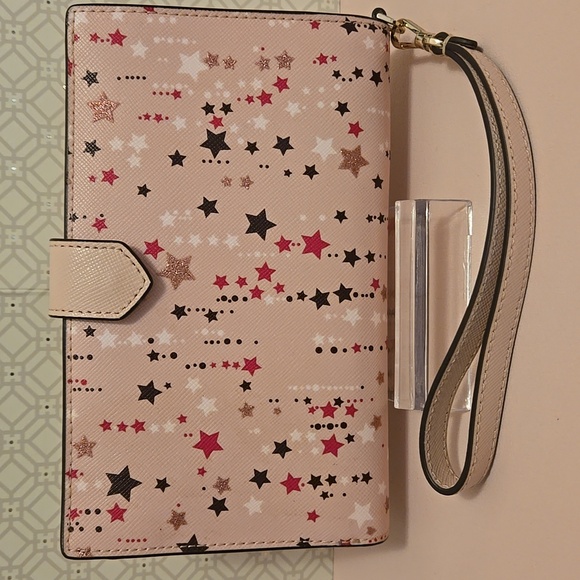 Kate Spade Pink Star-Patterned Wristlet EUC - Picture 6 of 11